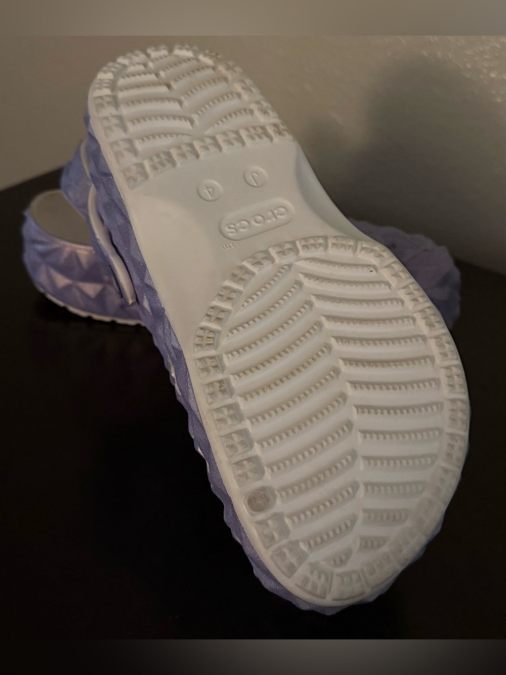 Crocs Classic Iridescent Geometric Clogs | Holographic Glitter | Jr 4 / Womens 6 - Picture 5 of 6